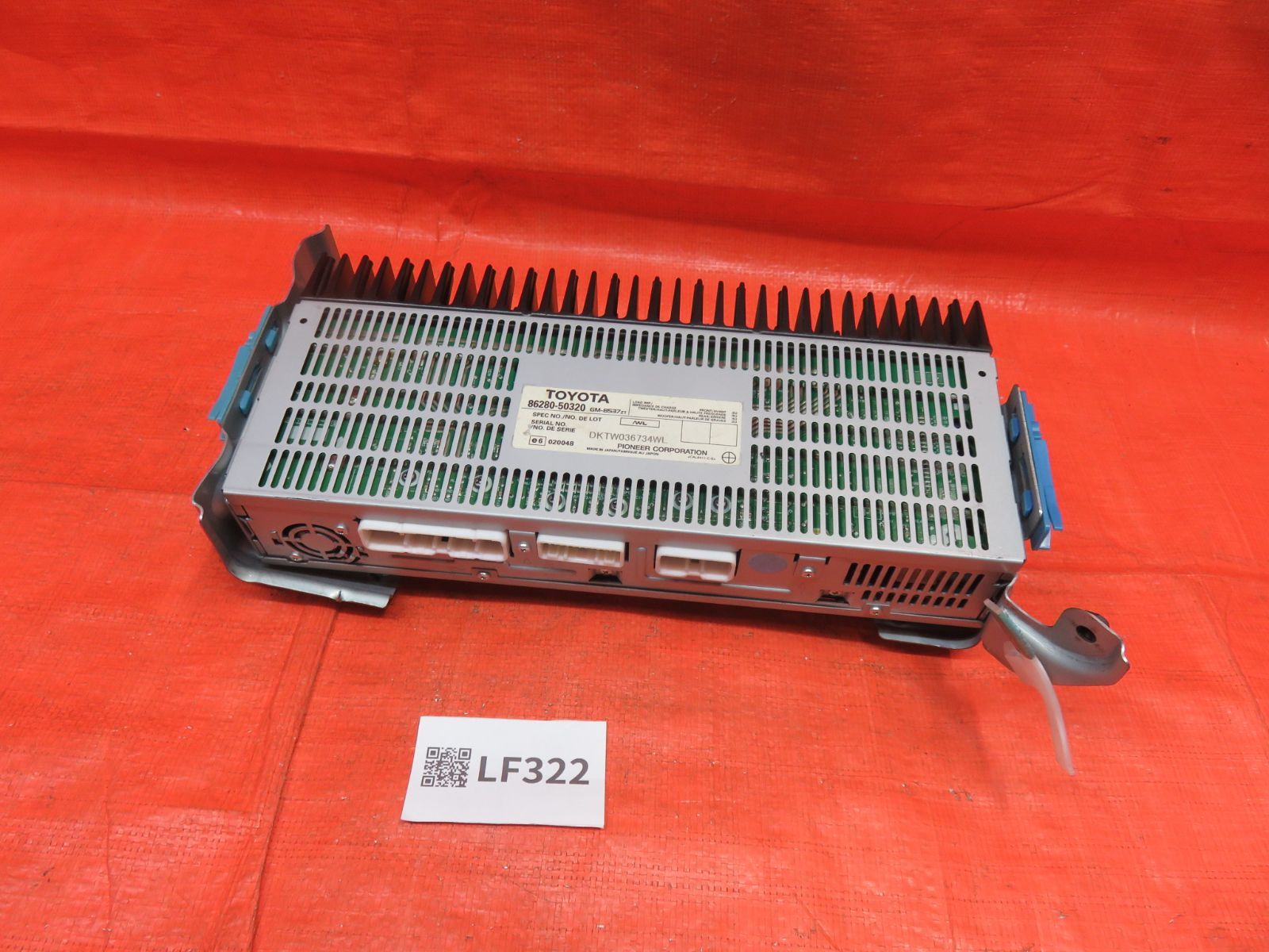 LF322* 動作OK セルシオ UCF30/後期 オーディオ アンプ /純正 86280
