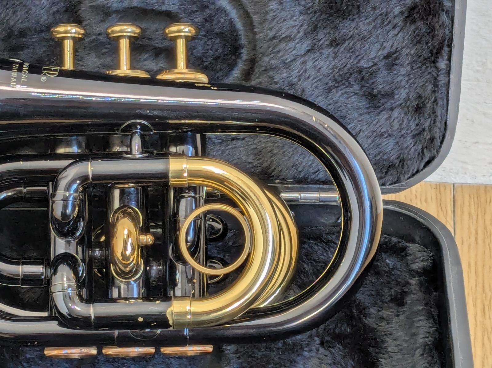 JUPITER コンパクトトランペット 本体　JPT-416 Jupiter JPT-416 Pocket Trumpet Silver with Hard Case and