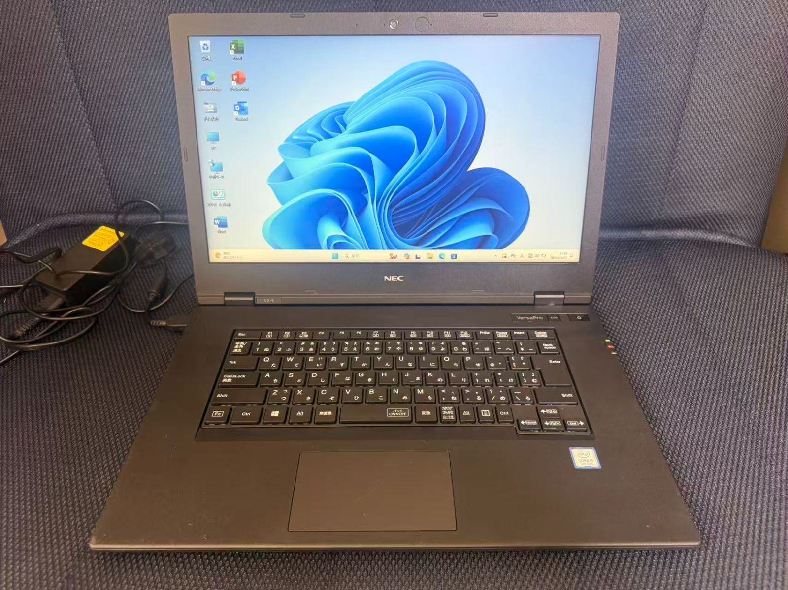 NEC PC-VKT16XZG5 i5-8265U/メモリ16GB/SSD512GB/Windows11/office/15.6インチ/送料無料/激安