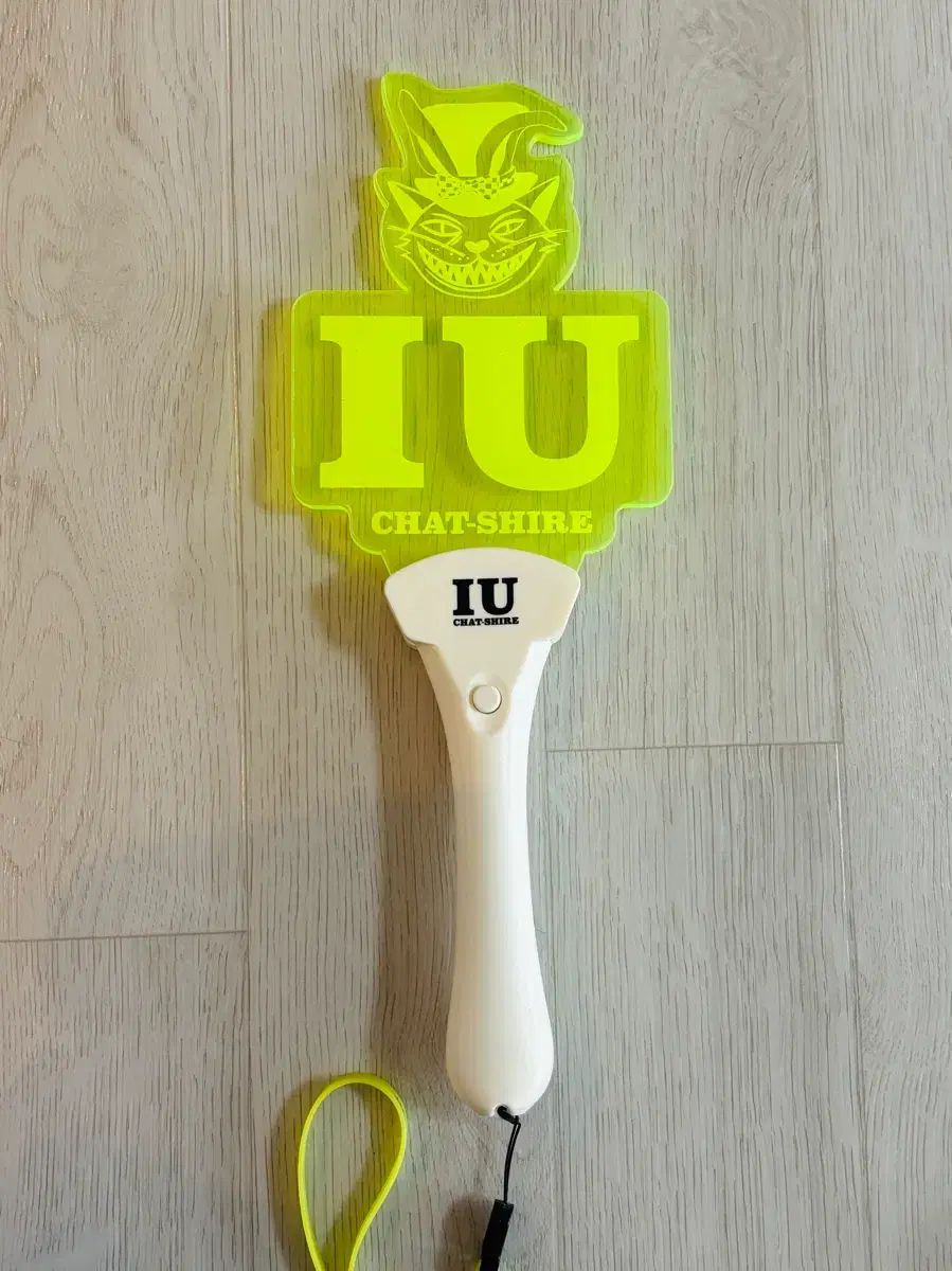 IU 2015 チャットシェア ペンライト