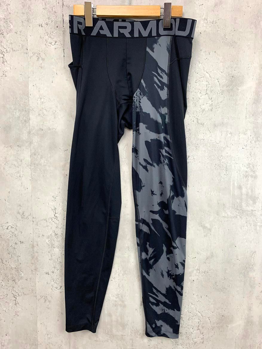 美品 UNDER ARMOUR アンダーアーマー 1381356 UAヒートギアアーマー