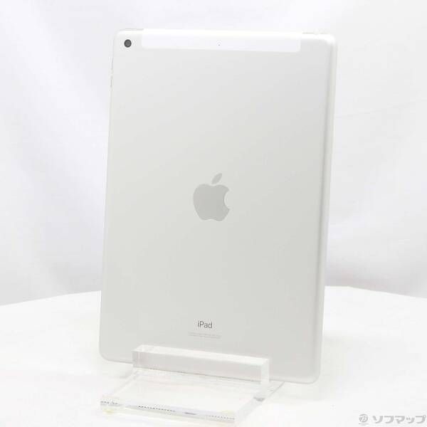 ソフマップ 〔中古品〕 iPad 第7世代 32GB シルバー MW6C2J／A docomoロック解除SIMフリー【258】