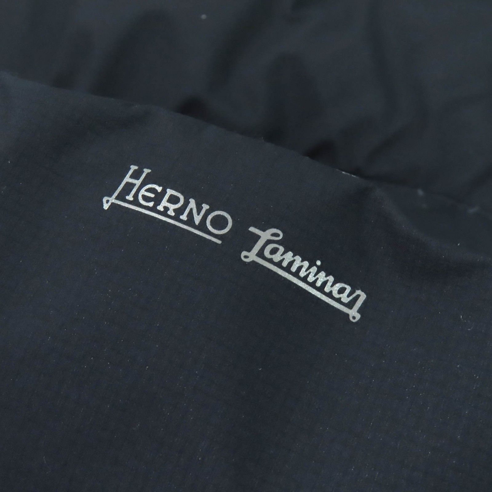 美品△Herno ヘルノ PI134UL Laminar ラミナー 3レイヤー シームレス