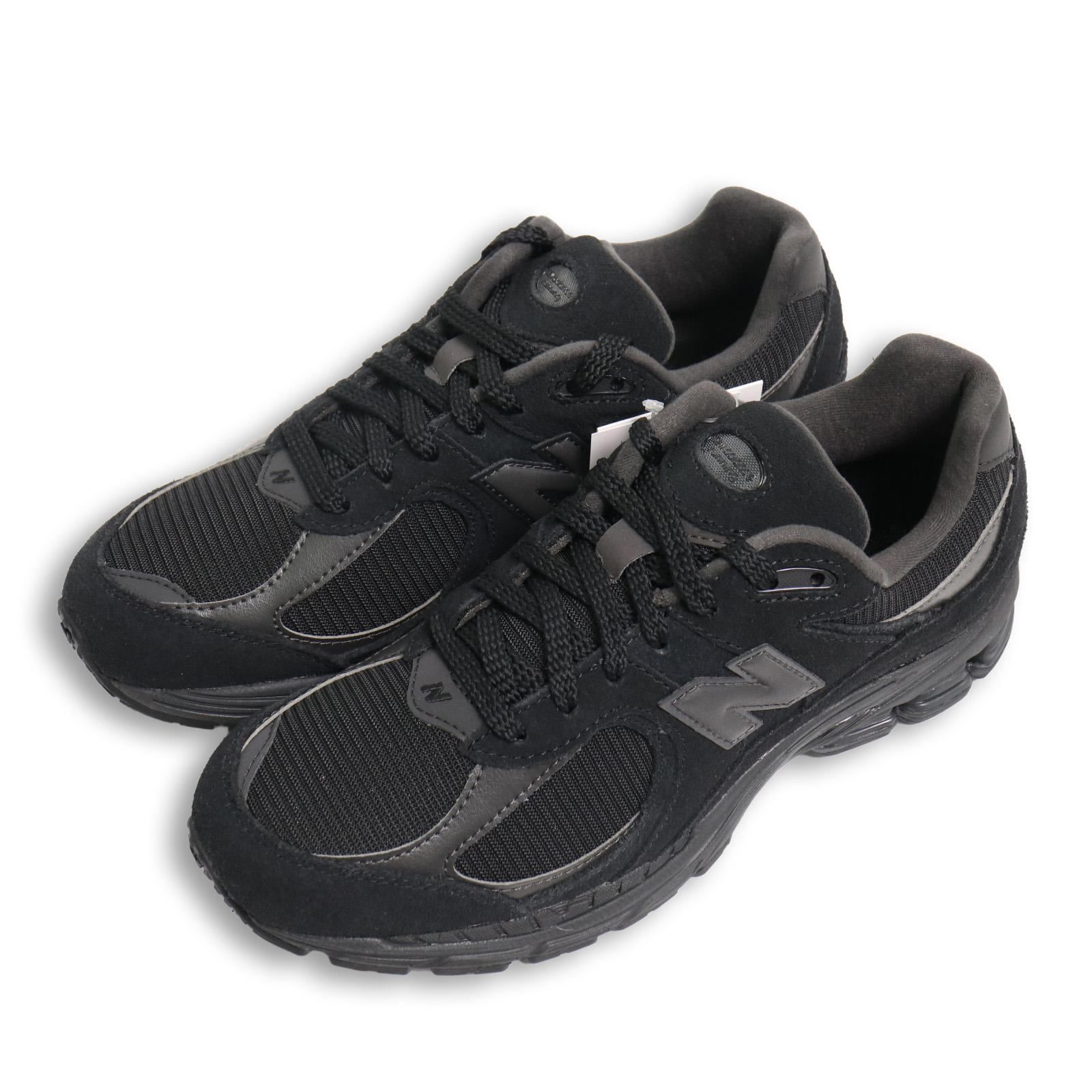 New Balance ニューバランス　トリプルブラック U2002R スニーカー＊