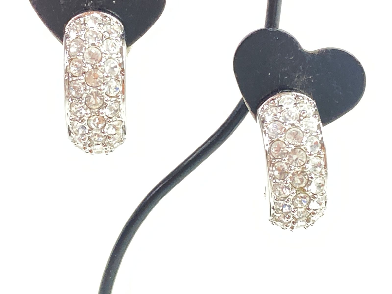 スワロフスキー SWAROVSKI クリスタル フープ パヴェ イヤリング シルバーカラー 送料無料