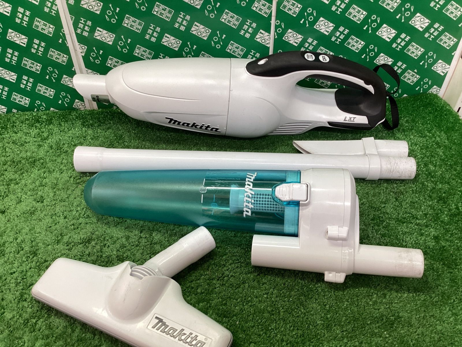 makita(マキタ) 14.4v充電式クリーナ (本体のみ) CL141FDZW / IT1D77K9MQS4