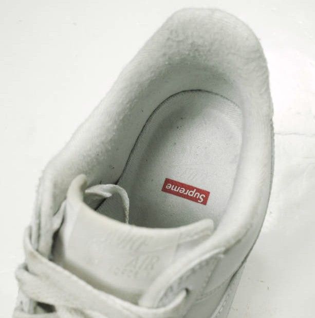 SUPREME x NIKE シュプリーム ナイキ 別注 AIR FORCE 1 LOW エアフォースワン ロー CU9225-100 US10(28cm) WHITE/WHITE スニーカー シューズ g26630 SUPREME x NIKE シュプリーム ナイキ 別注 AIR FORCE 1 LOW エアフォースワン ロー CU9225-100 US10(28cm) WHITE/WHITE スニーカー シューズ g26630