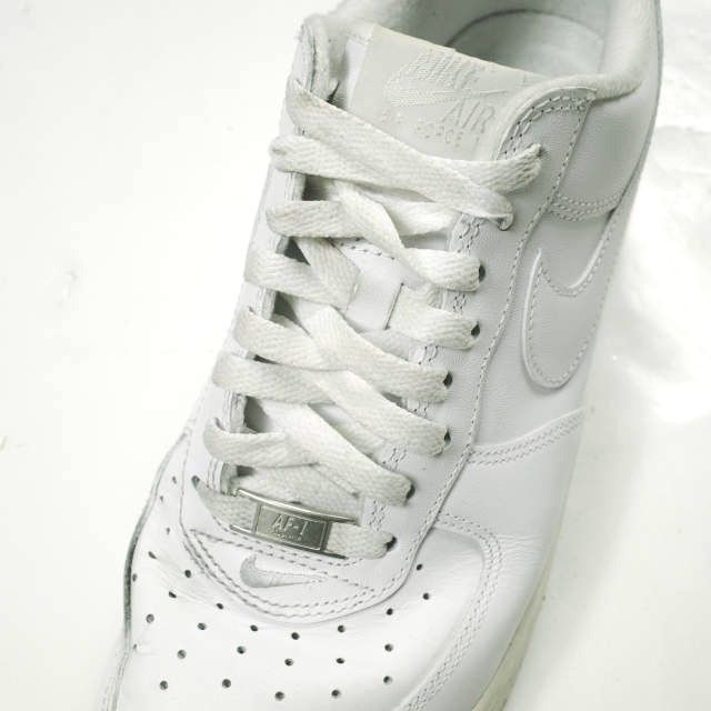 SUPREME x NIKE シュプリーム ナイキ 別注 AIR FORCE 1 LOW エアフォースワン ロー CU9225-100 US10(28cm) WHITE/WHITE スニーカー シューズ g26630 SUPREME x NIKE シュプリーム ナイキ 別注 AIR FORCE 1 LOW エアフォースワン ロー CU9225-100 US10(28cm) WHITE/WHITE スニーカー シューズ g26630