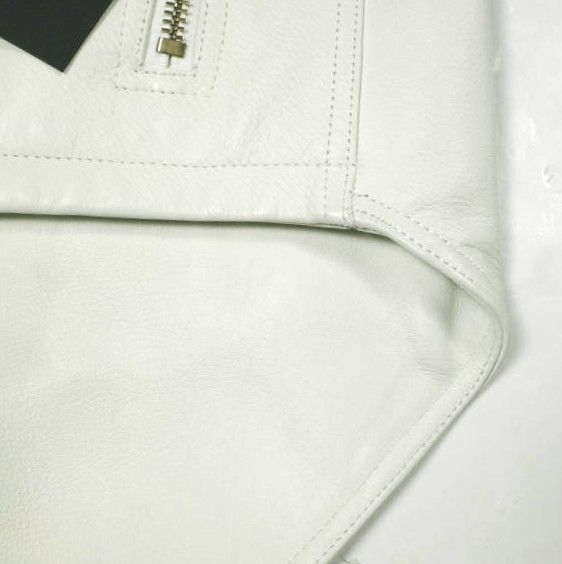 新品 REIJI HARIMOTO レイジハリモト 日本製 カウハイド レザーダブルライダースベスト 151V01900-01 36 WHITE ジレ 定価129,600円 トップス g26695 新品 REIJI HARIMOTO レイジハリモト 日本製 カウハイド レザーダブルライダースベスト 151V01900-01 36 WHITE ジレ 定価129,600円 トップス g26695