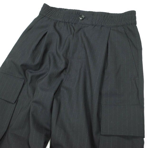 IMA:ZINE x SHO NAGATA イマジン ショウナガタ 別注 日本製 Massive Easy Cargo Slacks ピンストライプ トロピカルウール イージーカーゴスラックス IMA23 214 L NAVY STRIPE パンツ ボトムス IMA:ZINE x SHO NAGATA イマジン ショウナガタ 別注 日本製 Massive Easy Cargo Slacks ピンストライプ トロピカルウール イージーカーゴスラックス IMA23 214 L NAVY STRIPE パンツ ボトムス
