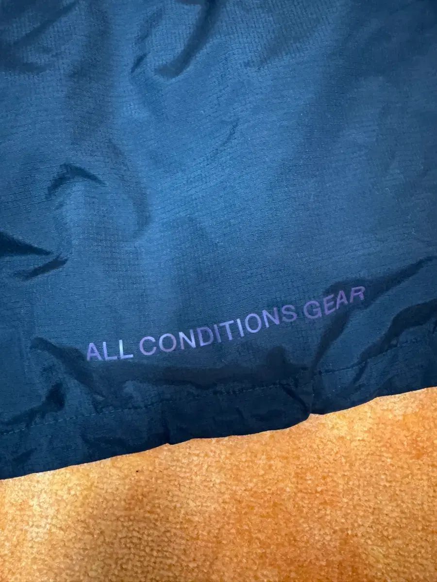 ナイキ ACG ジャケット ナイキ ACG ジャケット