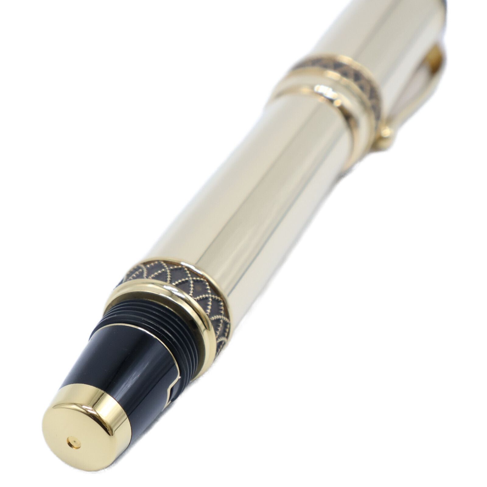 MONTBLANC モンブラン 美品 パトロンシリーズ1999 フリードリッヒII世 ペン先18K M 万年筆 MONTBLANC モンブラン 美品 パトロンシリーズ1999 フリードリッヒII世