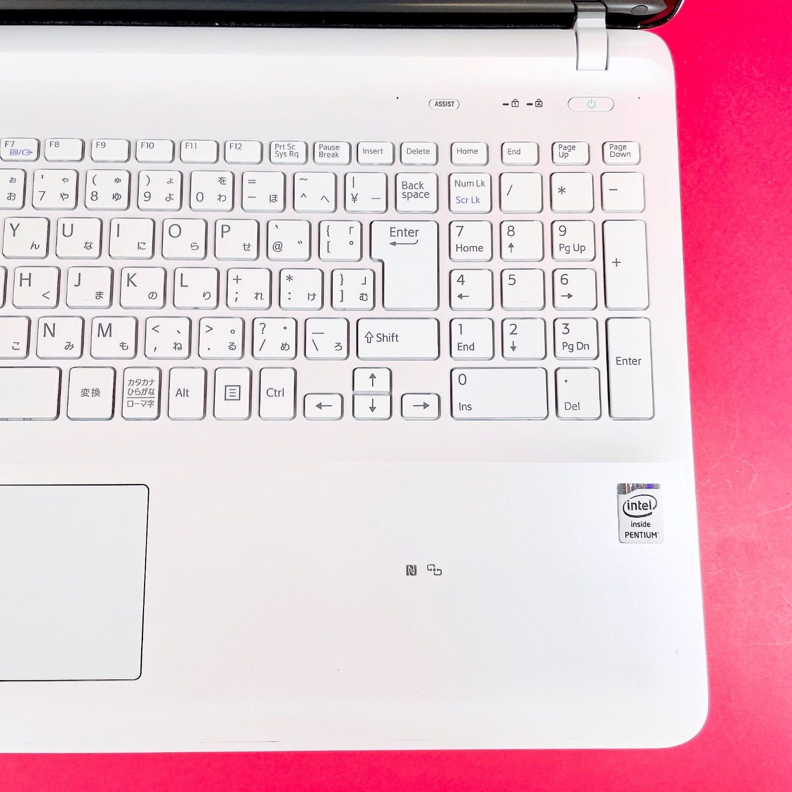 ホワイトカラー✨ Windows11 ノートパソコン VAIO Webカメラ搭載 VAIOノートPC Windows11 SSD搭載 WEBカメラ付 - メルカリ
