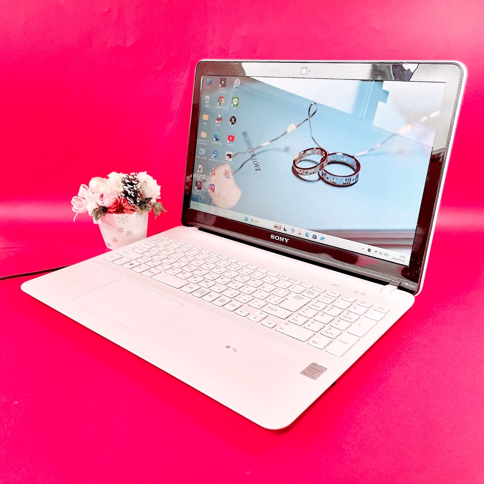 VAIOノートPC Windows11 SSD搭載 WEBカメラ付 - メルカリ