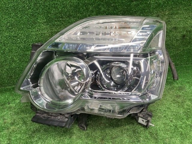 エクストレイル DNT31 左ヘッドランプ・ヘッドライト 20GT イチコ 1849 26060-3UB5A K51