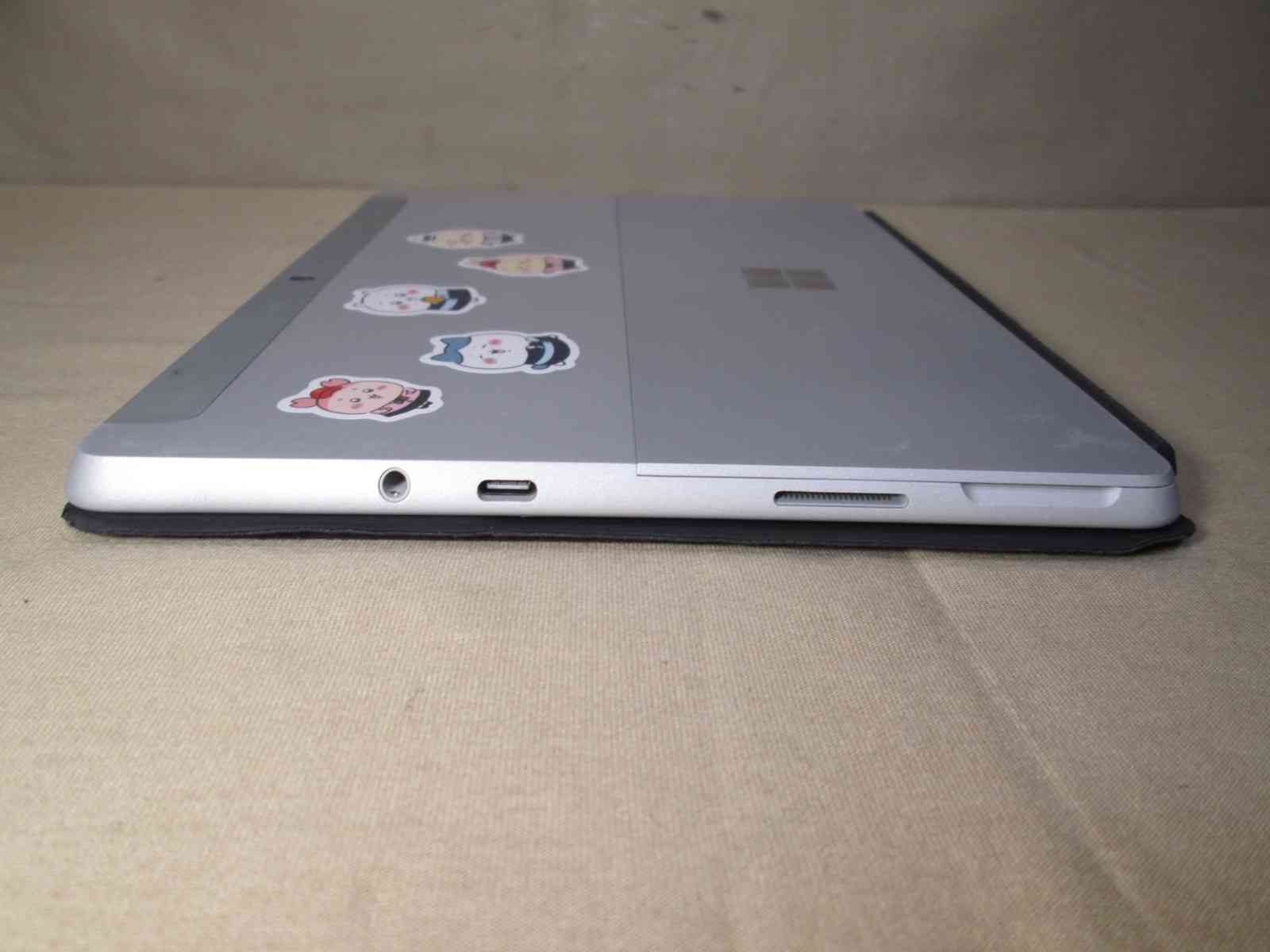 Microsoft Surface Go 2 1901【SSD搭載】 Pentium 4425Y 1.7GHz