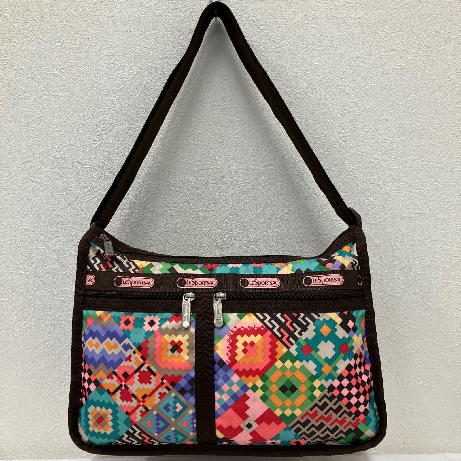 2735 LeSportsac レスポートサック ショルダーバッグ 斜めがけ 紐調節 