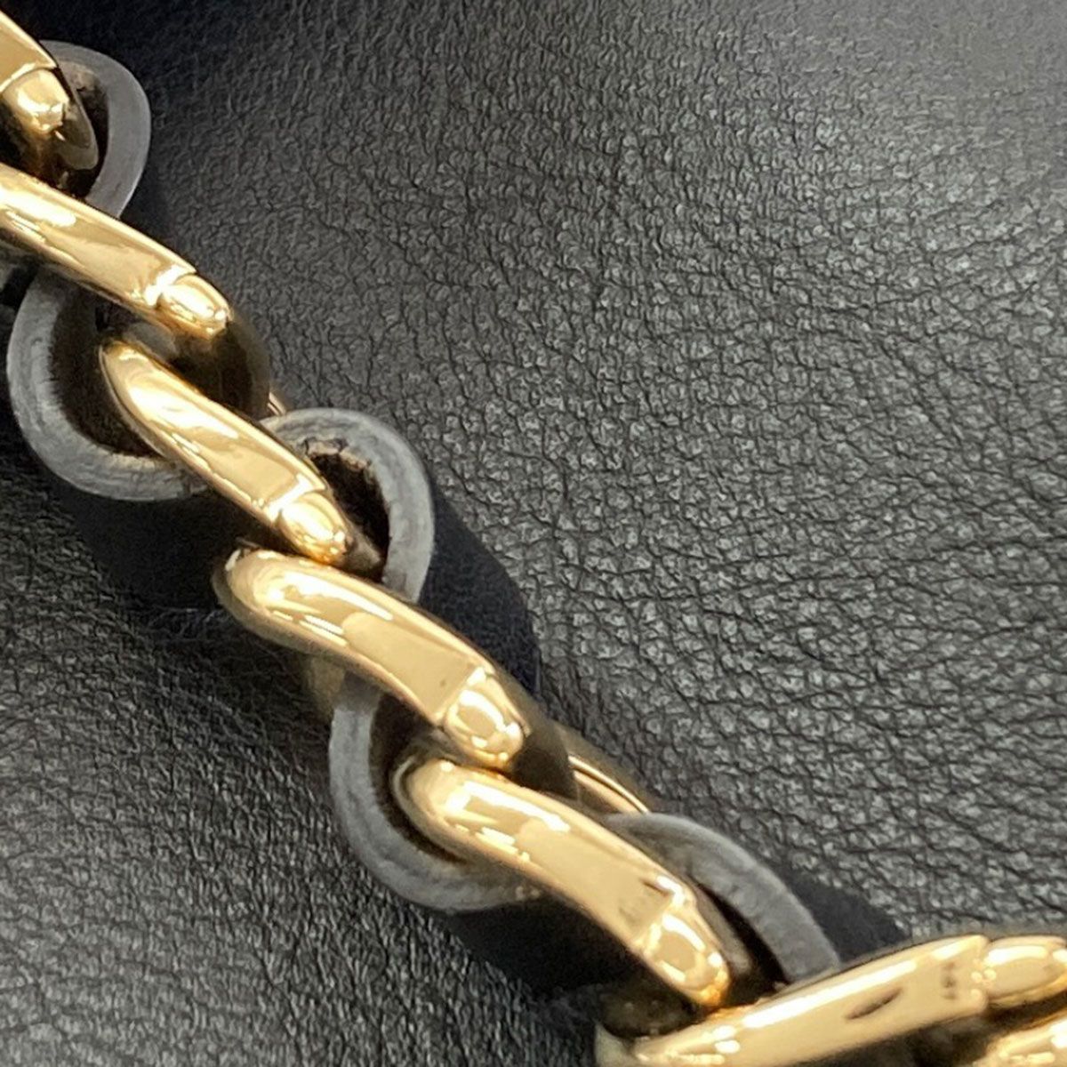Salvatore Ferragamo サルヴァトーレフェラガモ メリンダ トートバッグ カーフ レディース [中古]