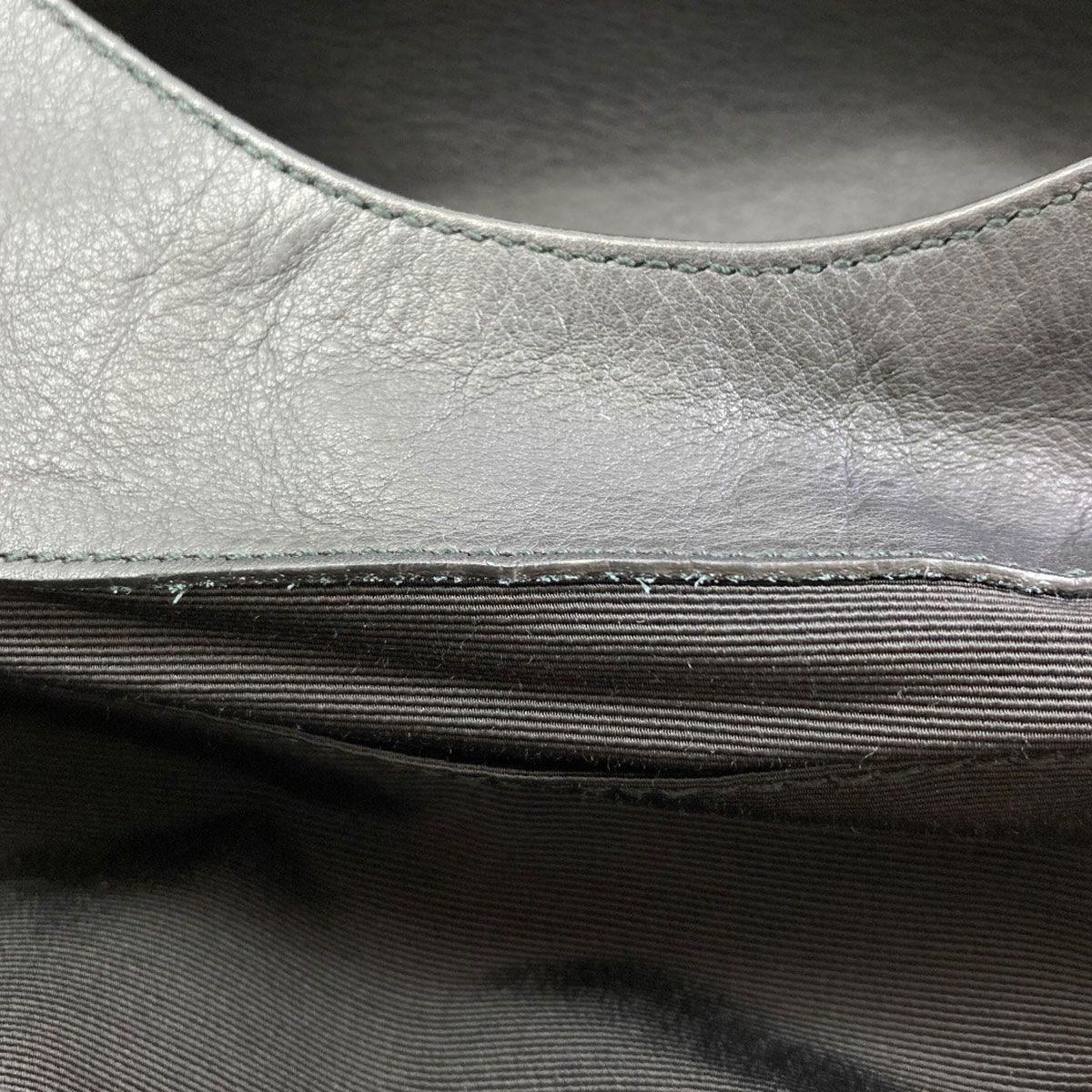 Salvatore Ferragamo サルヴァトーレフェラガモ メリンダ トートバッグ カーフ レディース [中古]