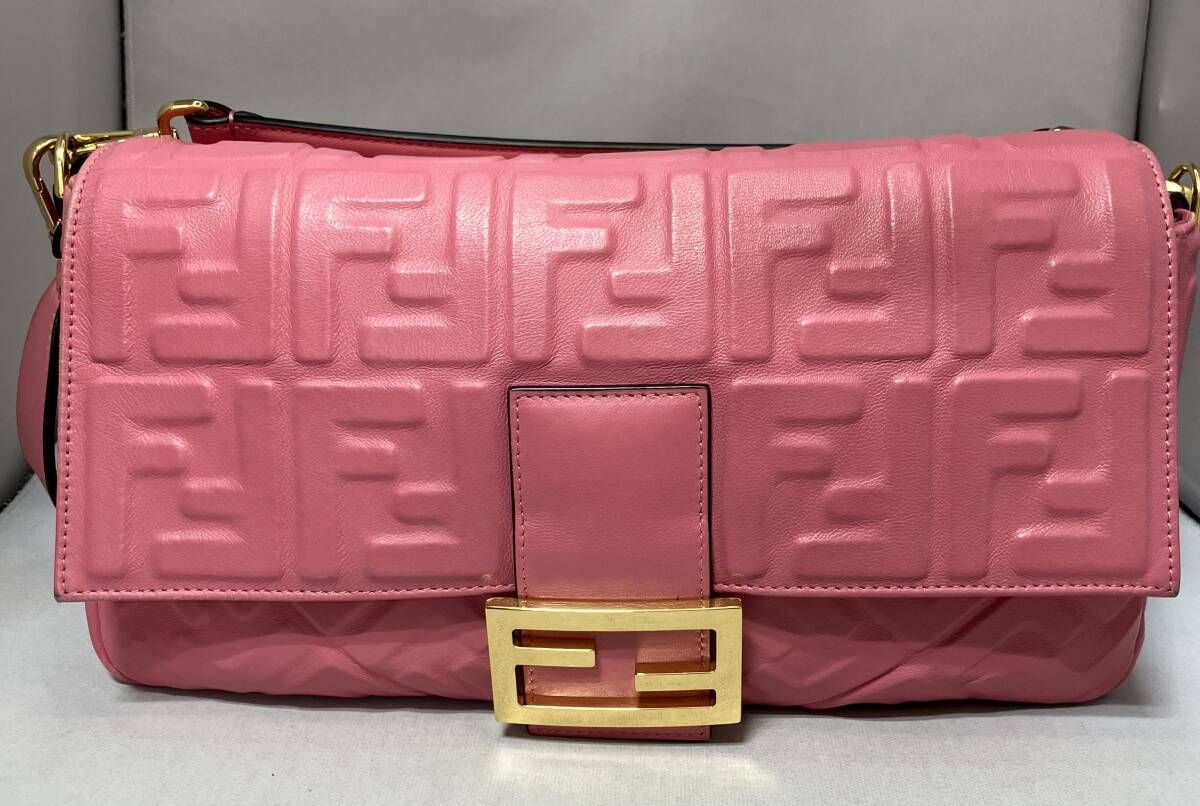 FENDI フェンディ 8BR 771・A72V・198・824 ピンク ハンドバッグ