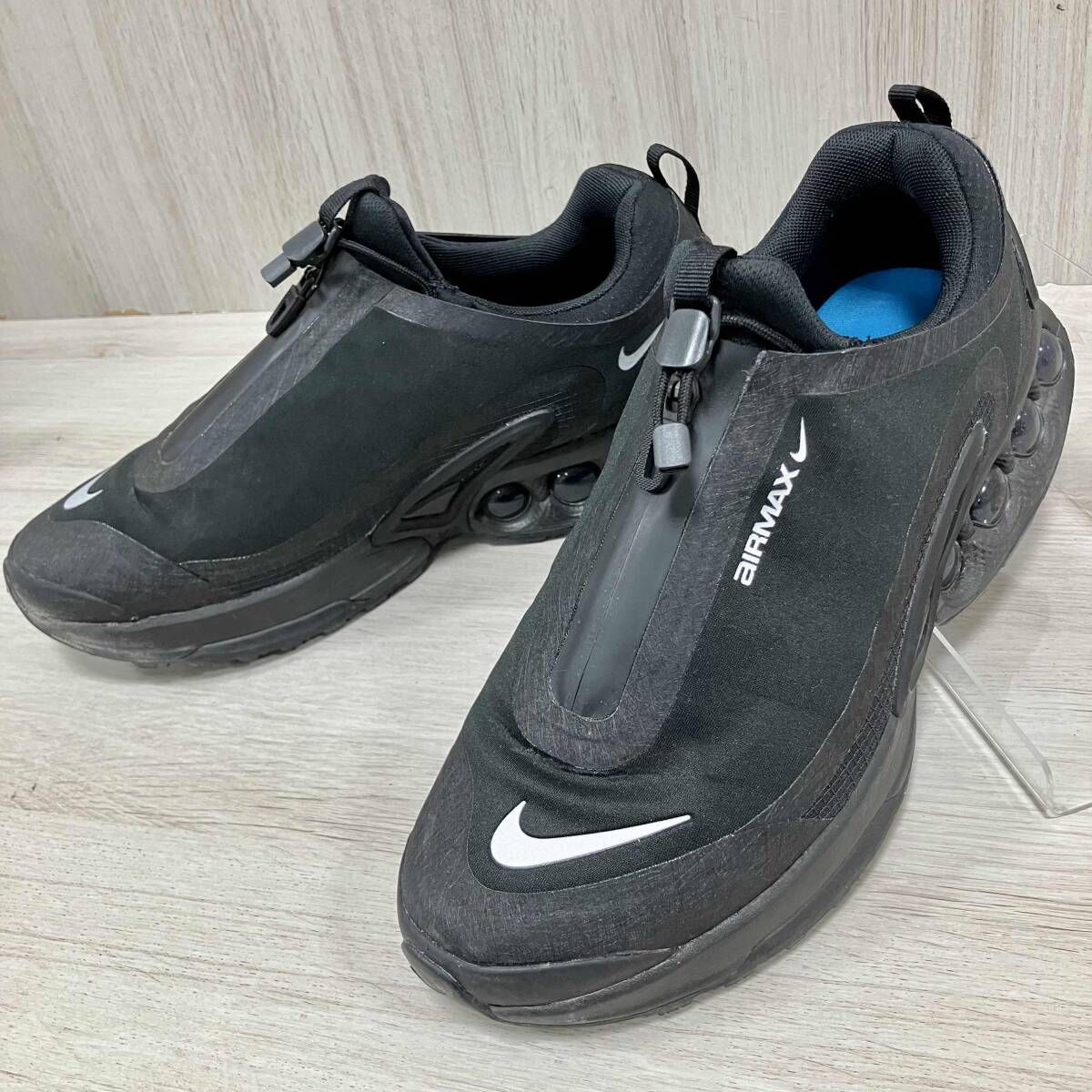 NIKE/スニーカー/エア マックス Dn ローム　トリプルブラック 防水ジップアップ 黒　27.5cm