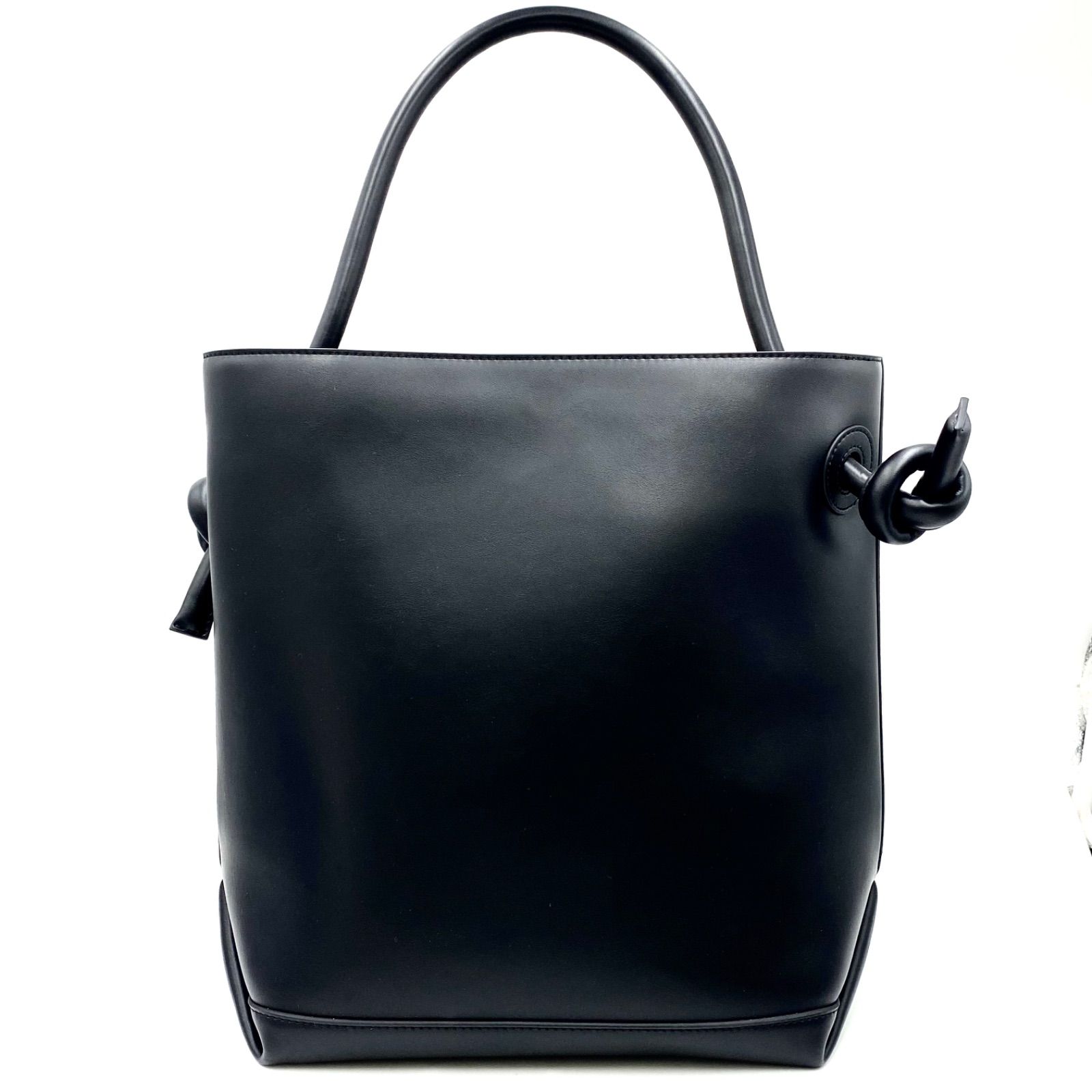 新品VASIC PATTI ヴァジック パティレザー トートバッグ ハンドバッグ ほぼ未使用 VASIC PATTI ヴァジック パティ レザー トートバッグ
