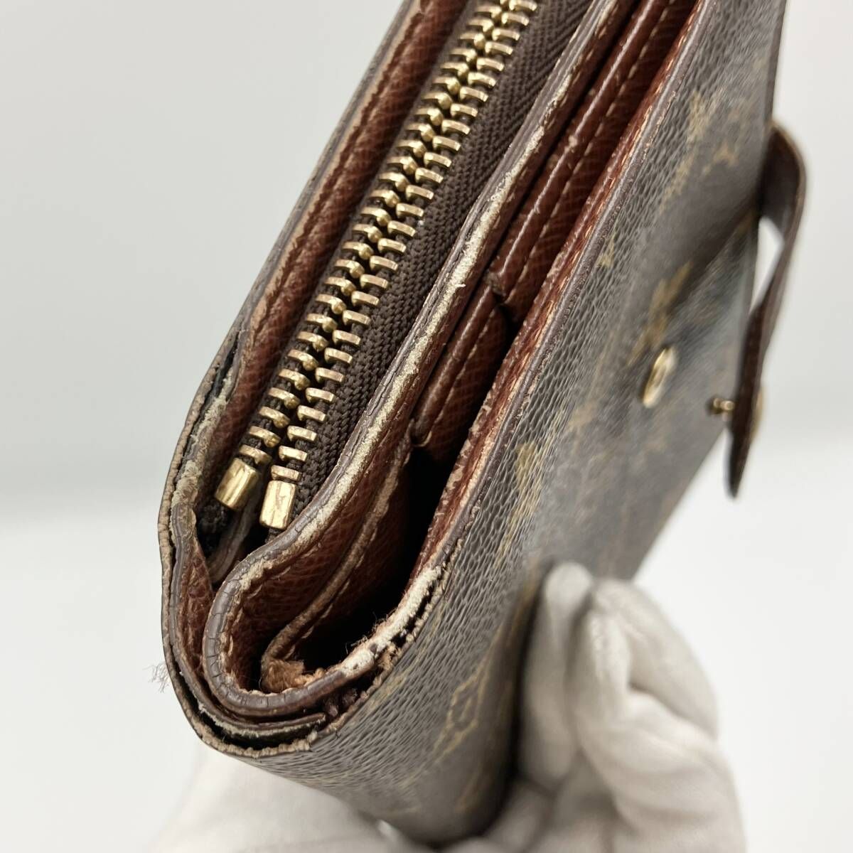 大人気】LOUIS VUITTON ルイヴィトン モノグラム ポルトパピエ ジップ