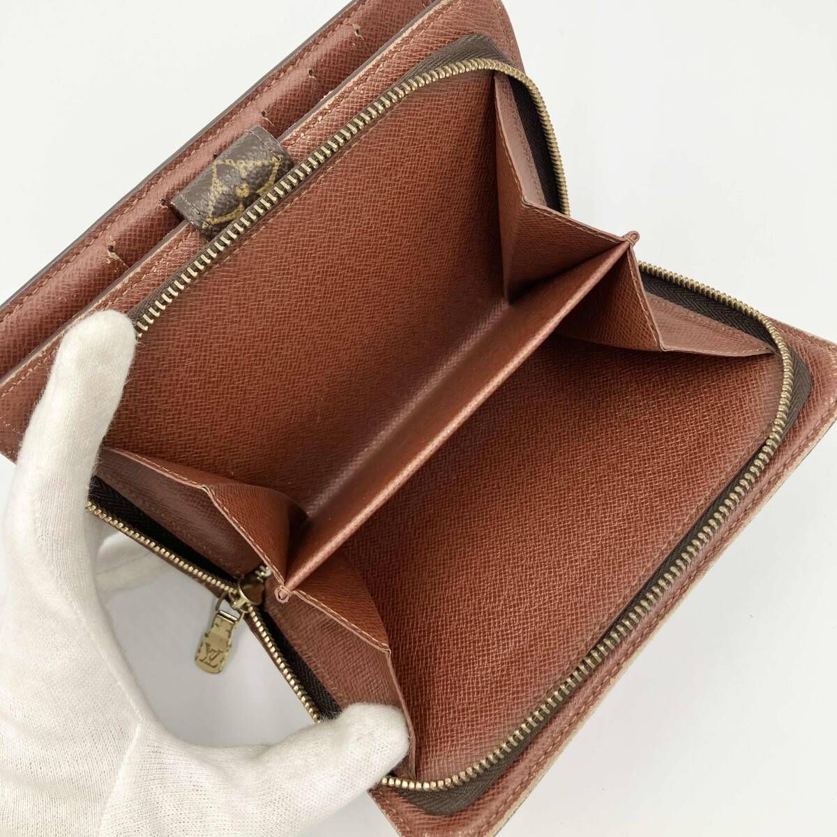 大人気】LOUIS VUITTON ルイヴィトン モノグラム ポルトパピエ ジップ
