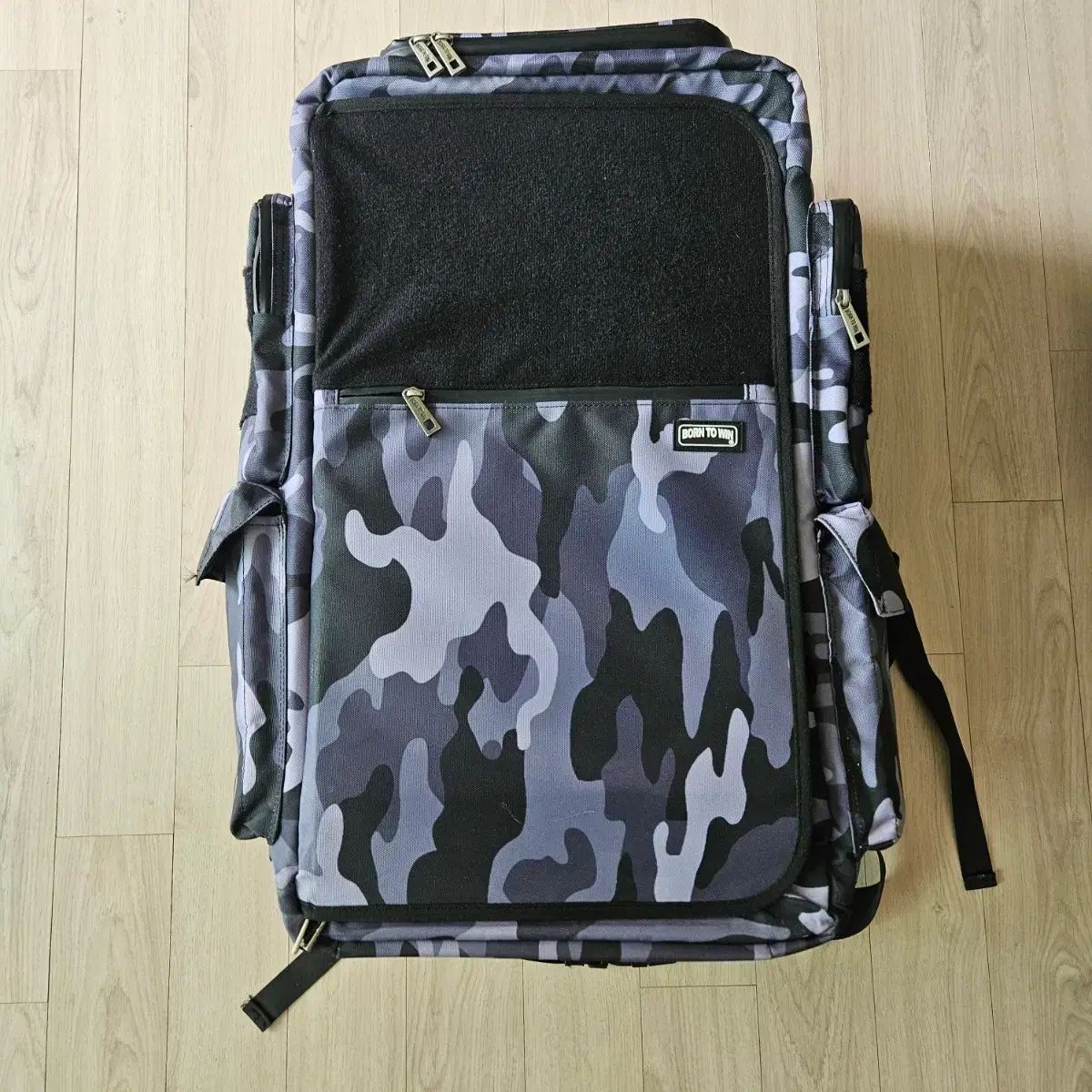 BORN TO WIN B1 カモ バックパック バッグ