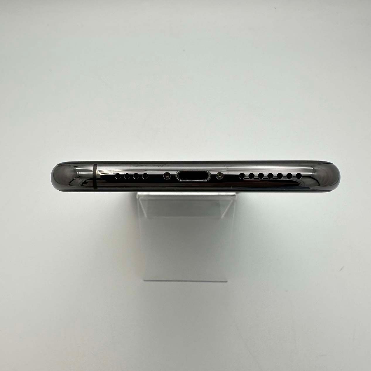 中古】【安心保証】 iPhone11 Pro Max[256GB] SIMフリー スペース 