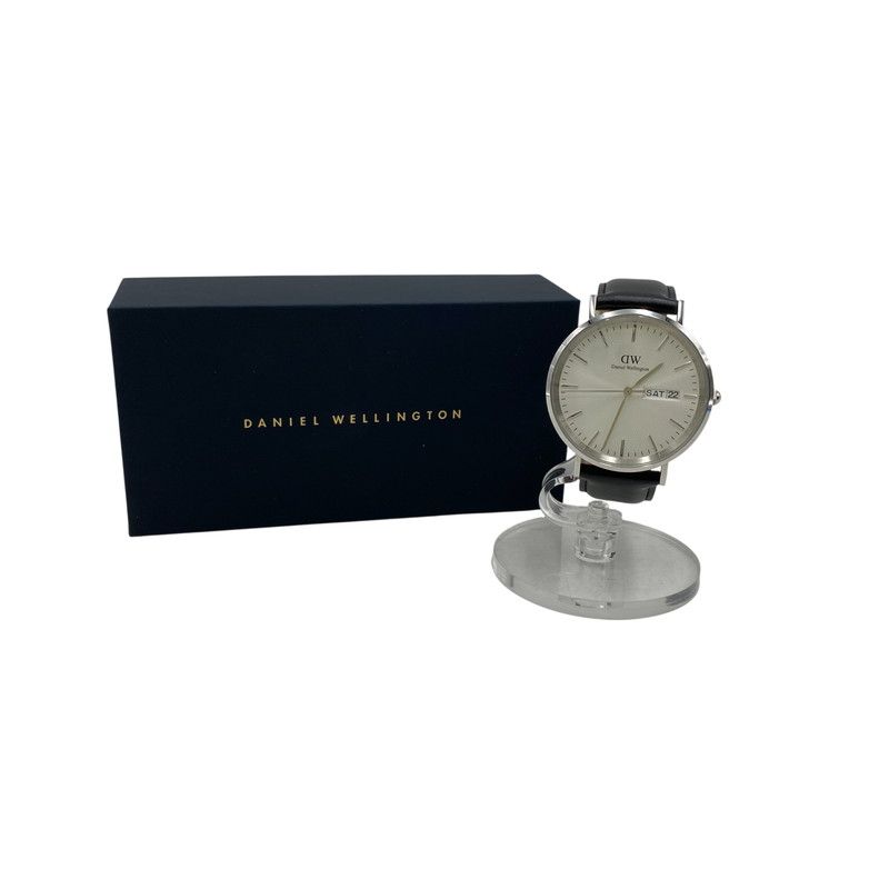 【中古品】 DANIEL WELLINGTON ダニエル ウェリントン DW00100832 CLASSIC DAY DATE QUARTZ クラシック デイ デイト クオーツ 腕時計 時計 【198-260525-ya-08-izu】