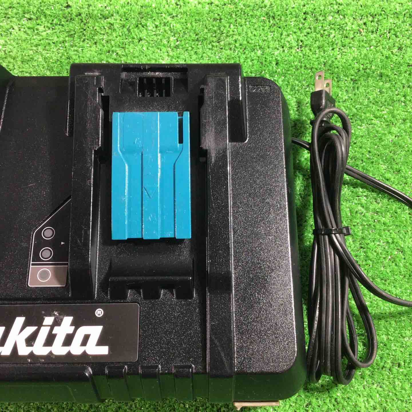 ★マキタ(makita) 2口急速充電器 DC18RD【川口店】 ★マキタ(makita) 2口急速充電器 DC18RD【川口店】