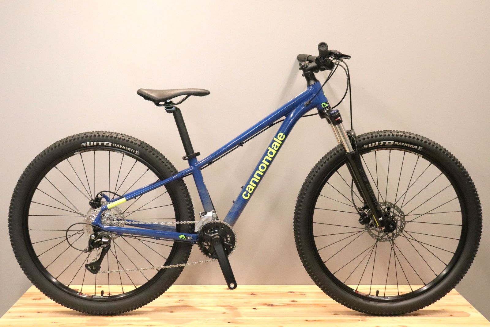 未使用 キャノンデール CANNONDALE トレイル TRAIL 6 2025モデル XSサイズ シマノ アセラ MIX 9S アルミ マウンテンバイク 【仙台店】
