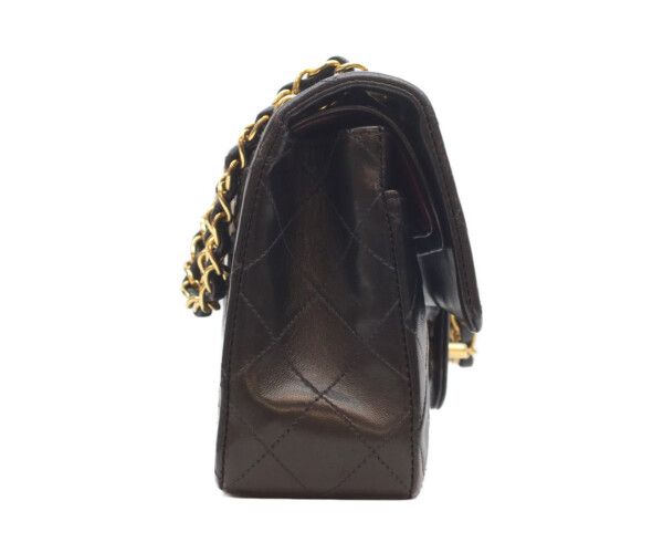 CHANEL シャネル A01113 黒ラム ゴールド金具 Wフラップ マトラッセ23