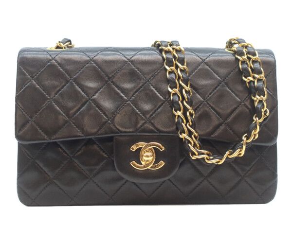 CHANEL シャネル A01113 黒ラム ゴールド金具 Wフラップ マトラッセ23