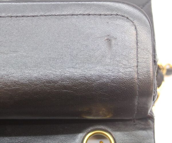 CHANEL シャネル A01113 黒ラム ゴールド金具 Wフラップ マトラッセ23
