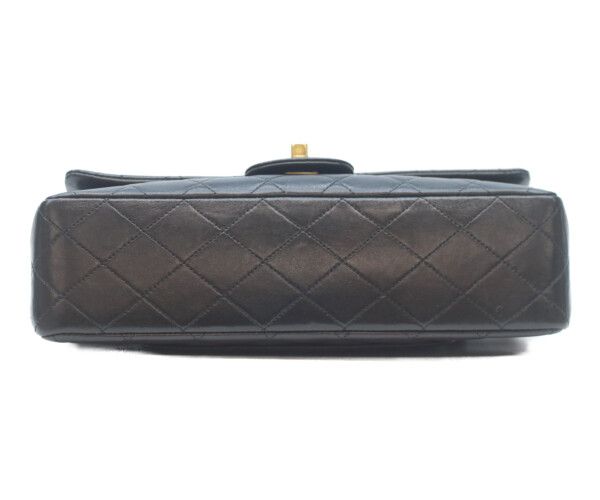 CHANEL シャネル 1番 A01112 黒ラム ゴールド金具 Wフラップ マトラッセ25 CHANEL シャネル 1番 A01112 黒ラム ゴールド金具 Wフラップ マトラッセ25