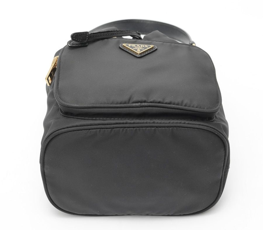 プラダ / PRADA デュエット ナイロン ショルダーバッグ / バケットバッグ 1BH038 ナイロン ブラック 【中古】 プラダ / PRADA デュエット ナイロン ショルダーバッグ / バケットバッグ 1BH038 ナイロン ブラック 【中古】
