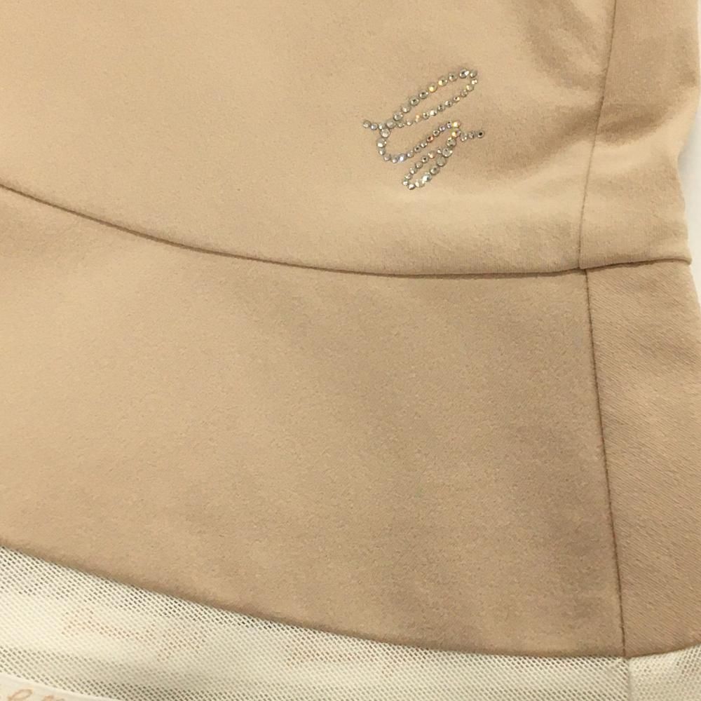 DESCENTE ゴルフスカート M ベージュ 超美品】デサントゴルフLUXE COLLECTION スカート ベージュ×白