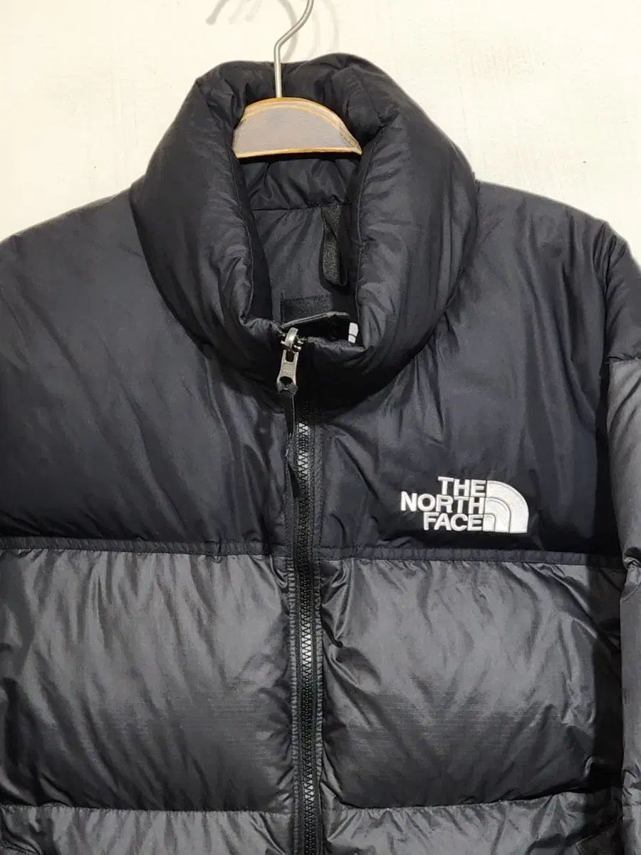 (L) THE NORTH FACE ザノースフェイス ヌプシダウンジャケット アウター チャコール ファー グースダウン ジャケット
