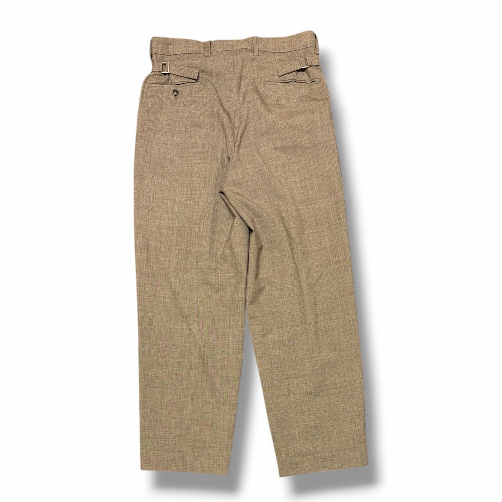 参考上代39600円 URU 23SS WOOL TROPICAL 2 TUCK PANTS ウールトロピカル2タックパンツ スラックス ウル 23SWT02 ブラウン 3 (15832M) 参考上代39600円 URU 23SS WOOL TROPICAL 2 TUCK PANTS ウールトロピカル2タックパンツ スラックス ウル 23SWT02 ブラウン 3 (15832M)