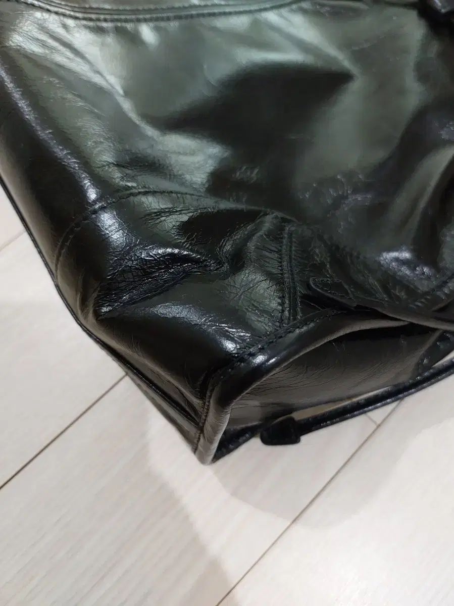 プラダ PRADA ボニバッグ large (ラージ) プラダ PRADA ボニバッグ large (ラージ)