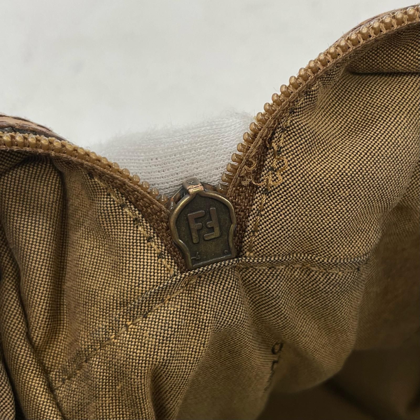 【中古】FENDI | フェンディ ズッカ柄 ショルダーバッグ 7VA152 ブラウン【尾張小牧店】