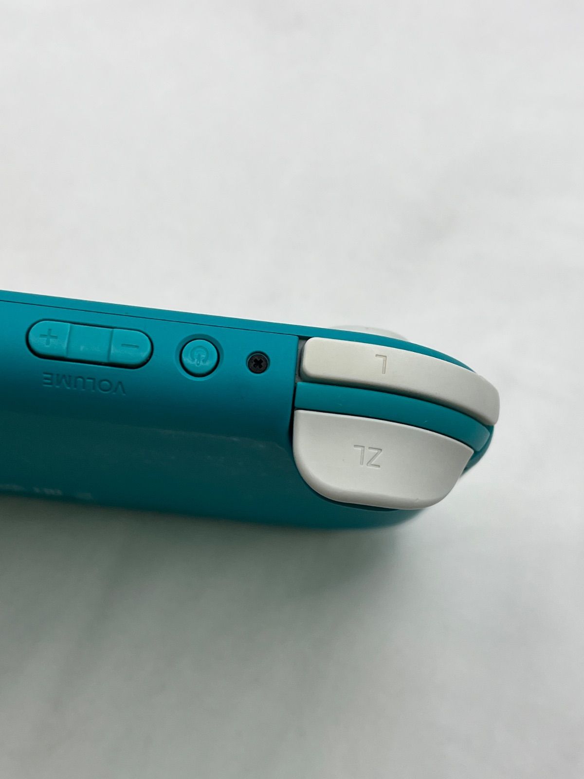 ▽Nintendo ニンテンドウ Switch Lite ターコイズ HDH-001 本体のみ