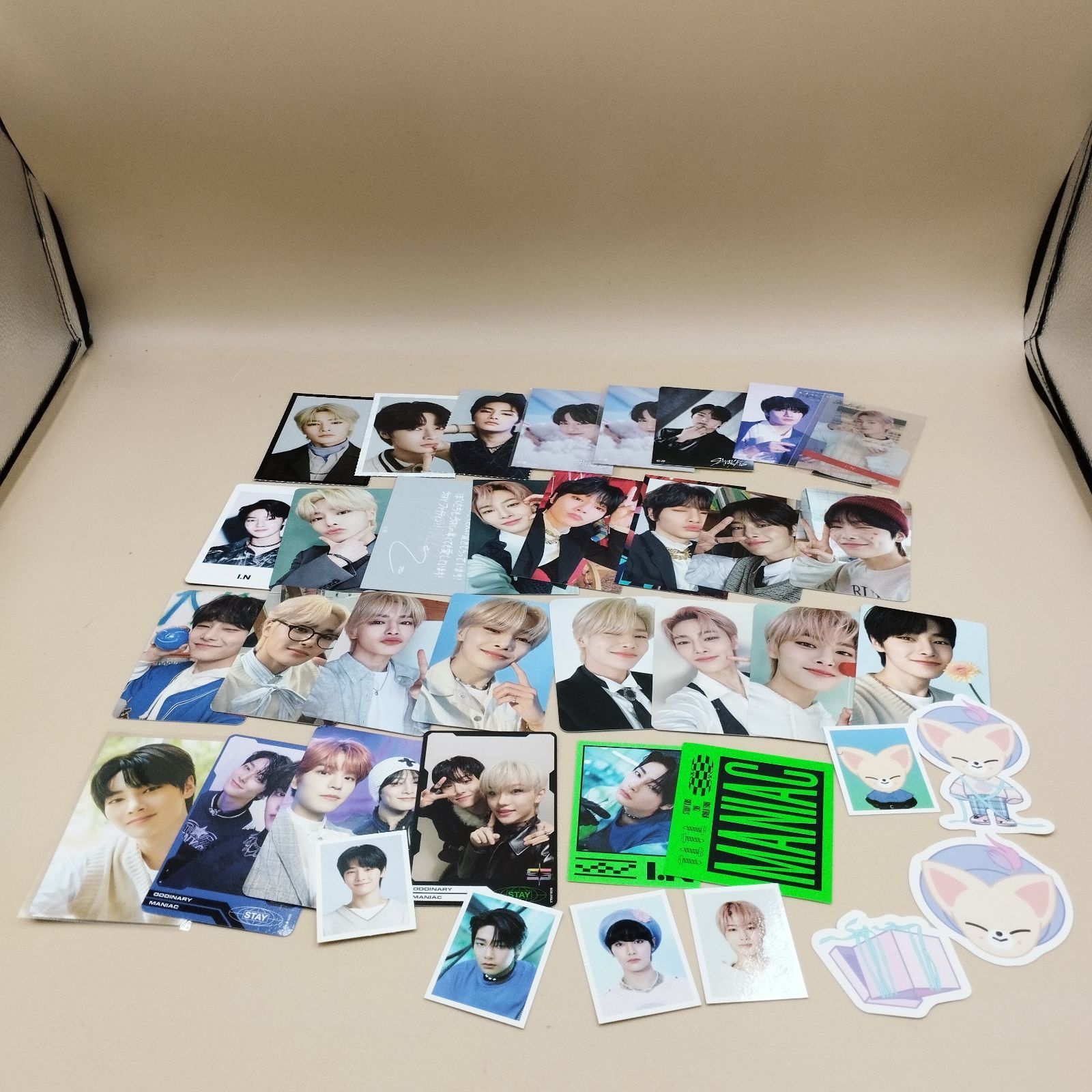 D43469】（現状品）Stray Kids スキズ グッズ トレカ まとめ売り