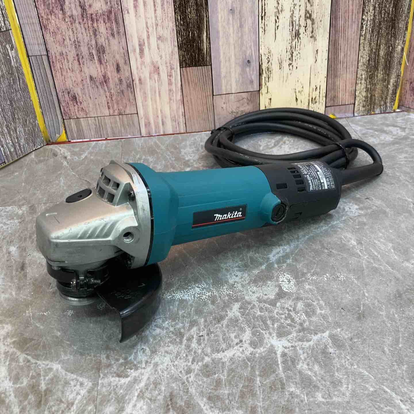 ☆マキタ(makita) ディスクグラインダ 低速高トルク ブレーキ付 100mm 9533BLA【八潮店】