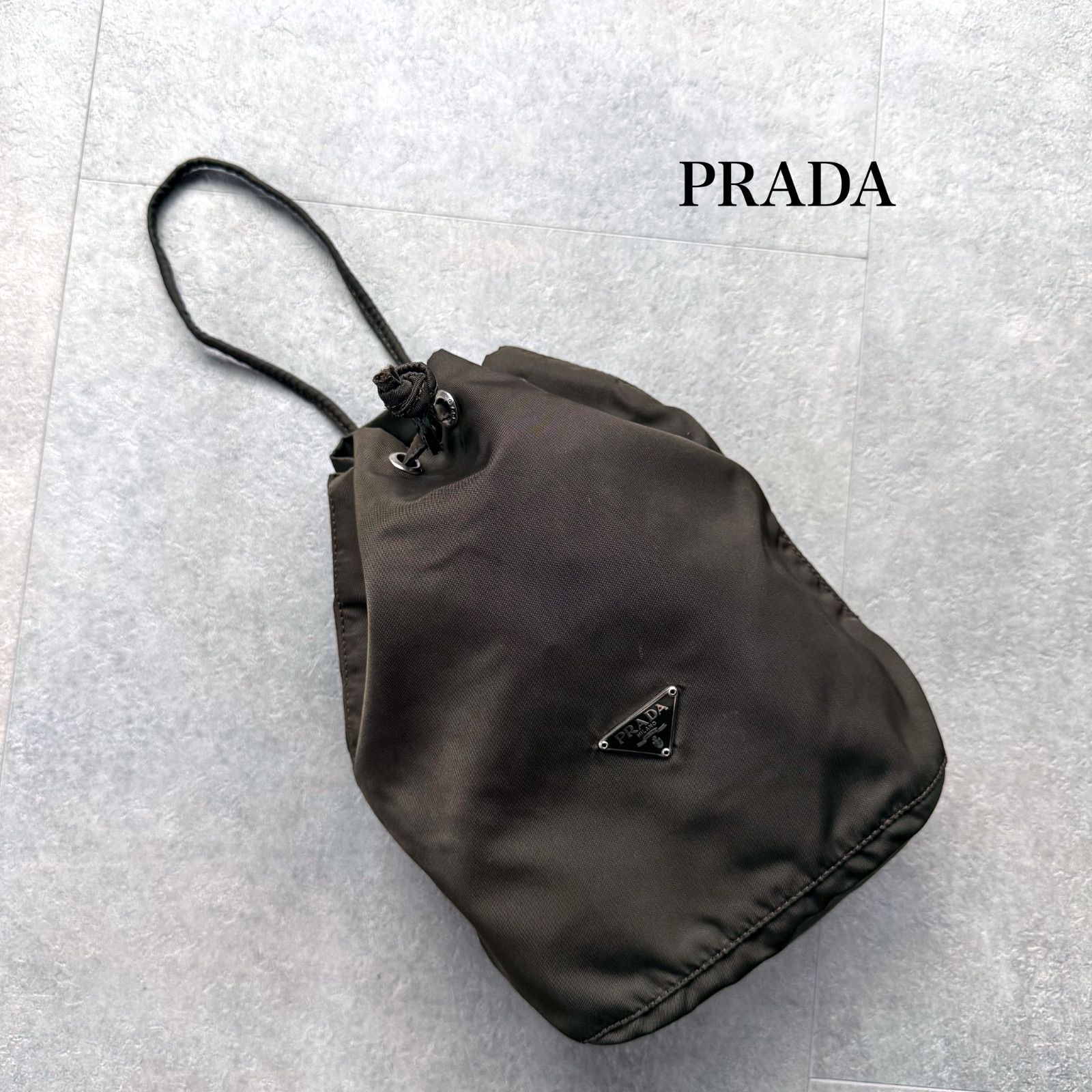 PRADA プラダ 三角ロゴプレート ナイロン 巾着バッグ ハンドバック トライアングルロゴ ブラウン 茶色 シルバー金具