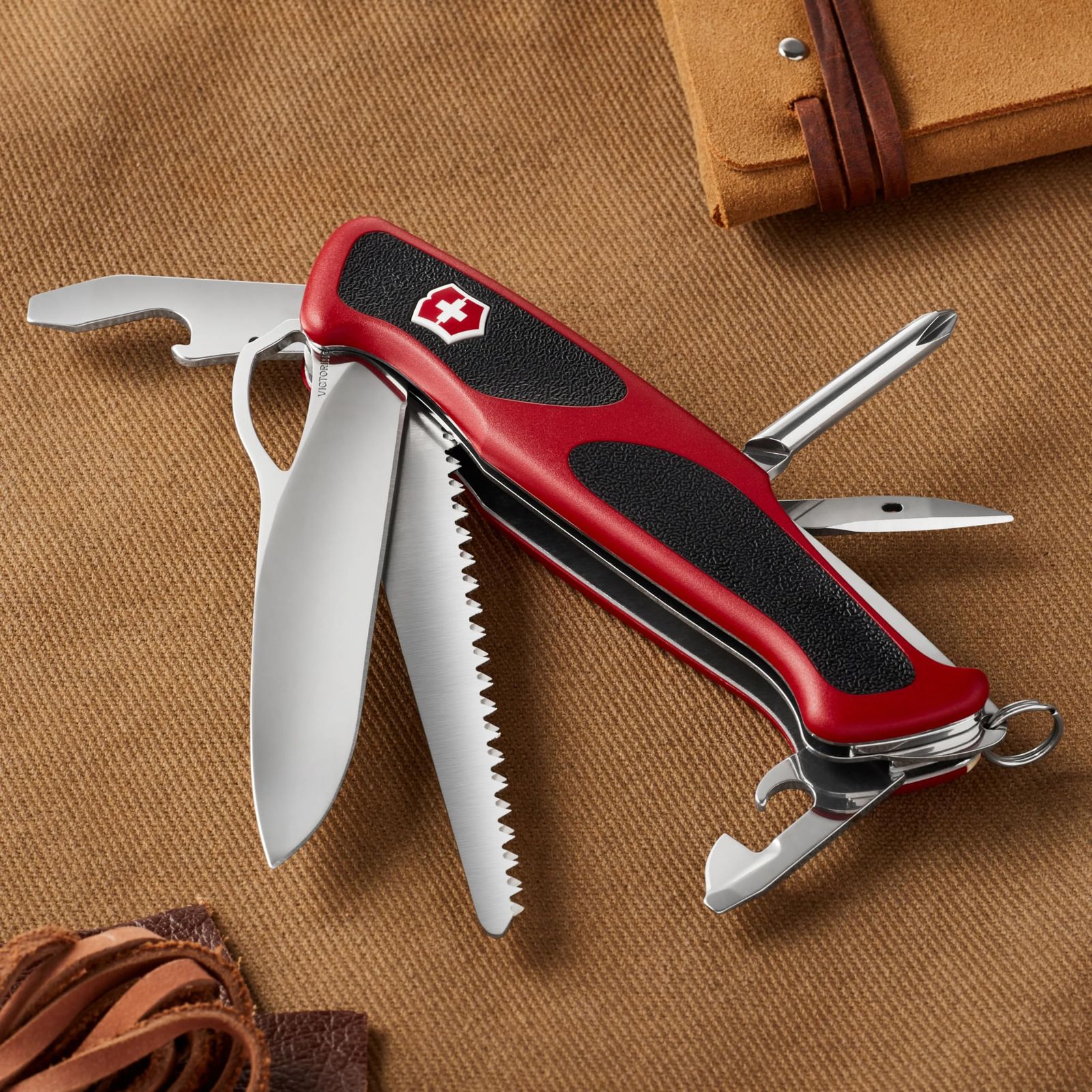 VICTORINOX(ビクトリノックス) レンジャーグリップ 78 M レッド 