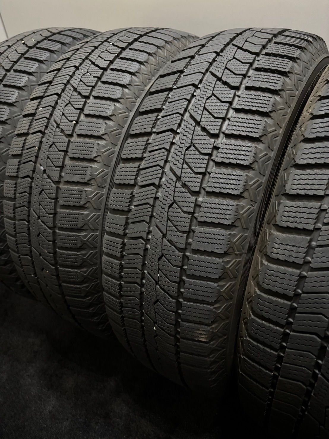 ★195/65R15 TOYO/OBSERVE GIZ2 21年製 スタッドレス 4本 ノア ヴォクシー プリウス (南3-M298)