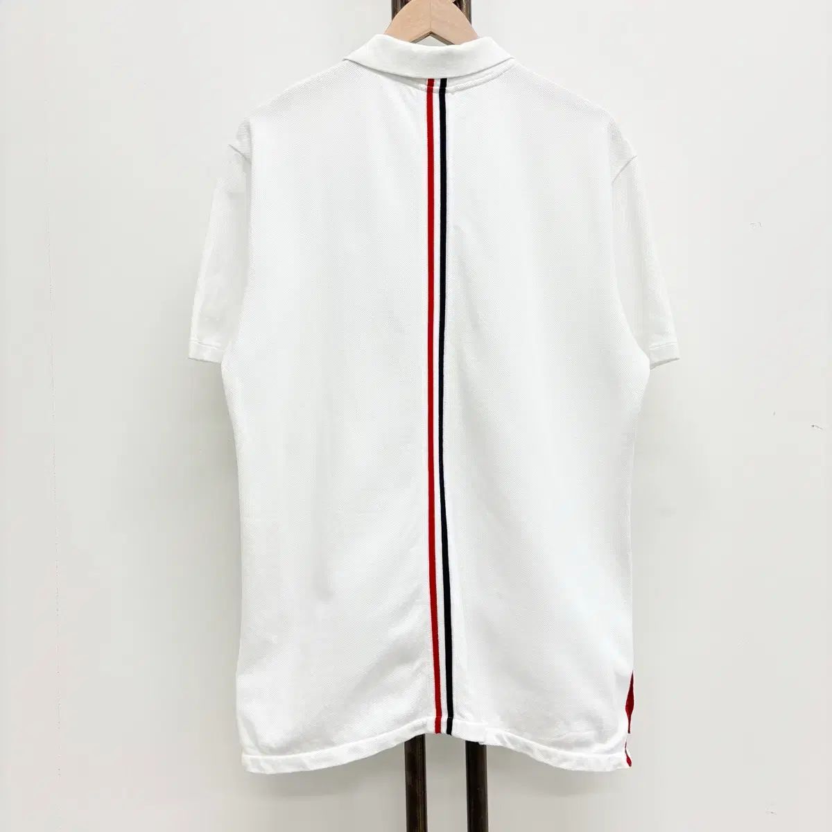 トム・ブラウン バッグ 白 3本線 pk カラーTシャツ